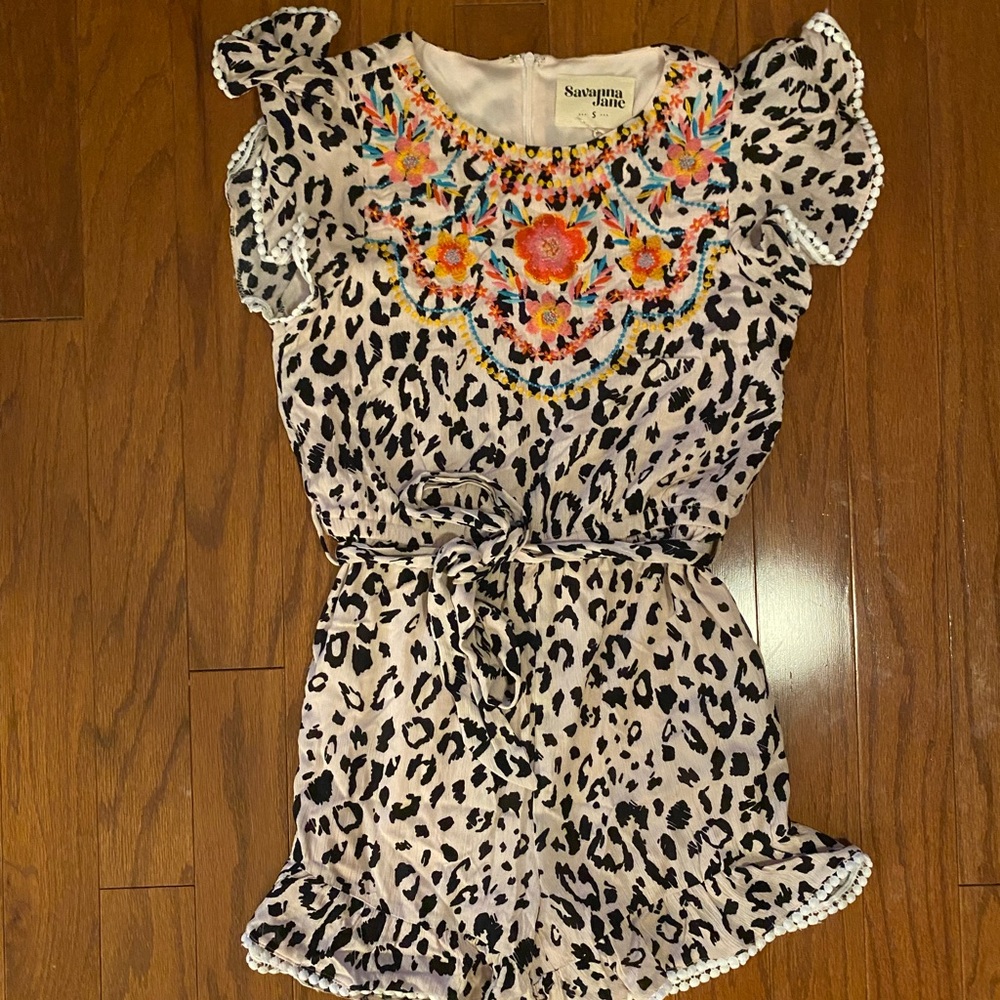 Savannah Women’s Leopard Print Romper
